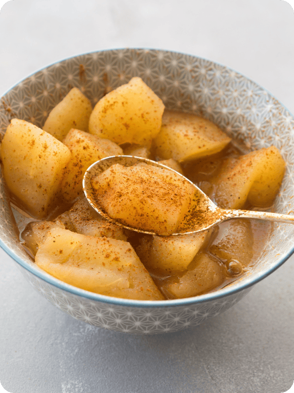 Cooked cinnamon apples