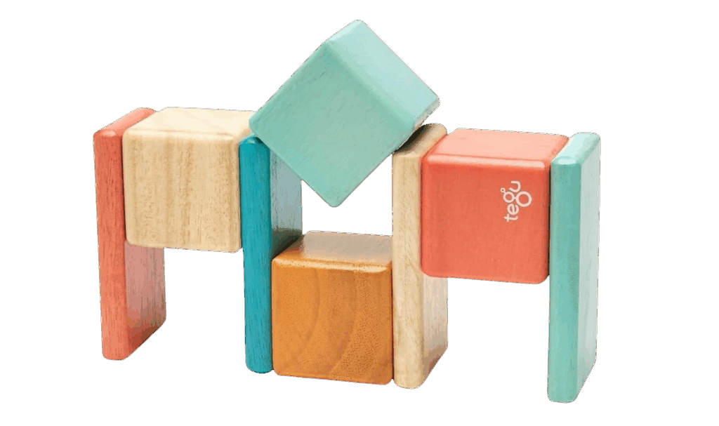 Travel set of Tegu magnetic wooden blocks 