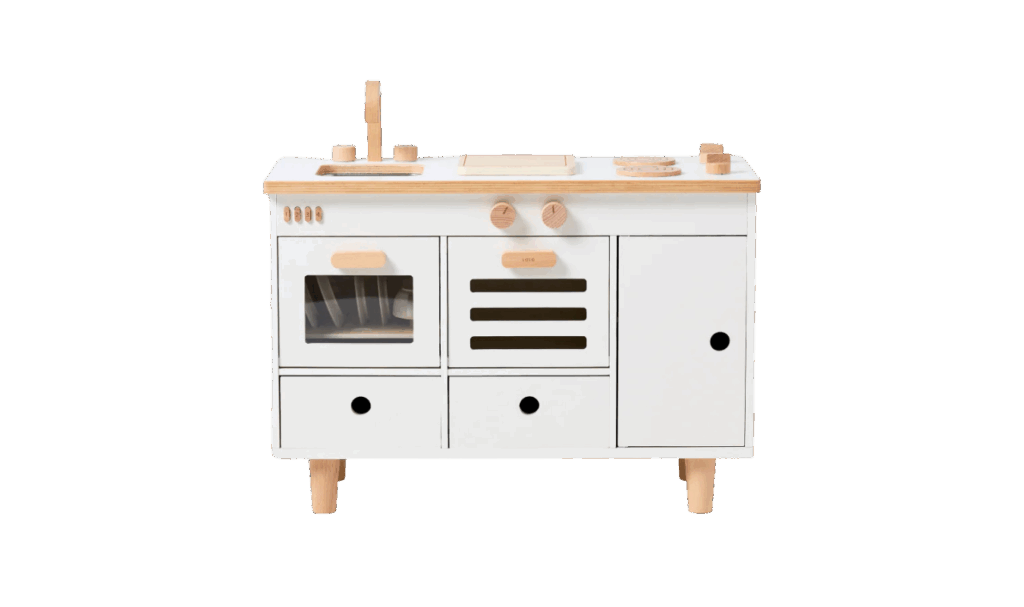 Lalo play kitchen in white 